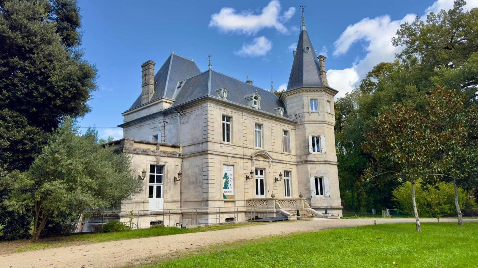 T2 De Charme Dans Un Chateau Layrac المظهر الخارجي الصورة